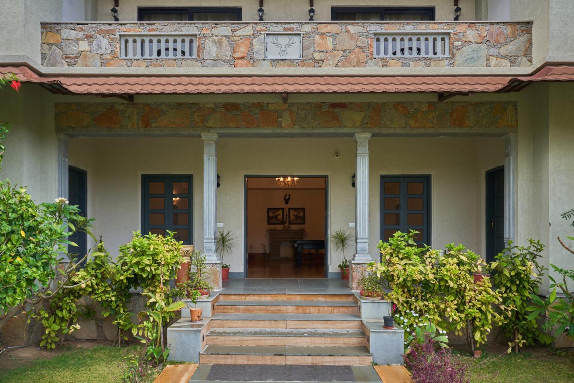 The Hunting Lodge Resort Udaipur - Villas & Pool Dabok Zewnętrze zdjęcie