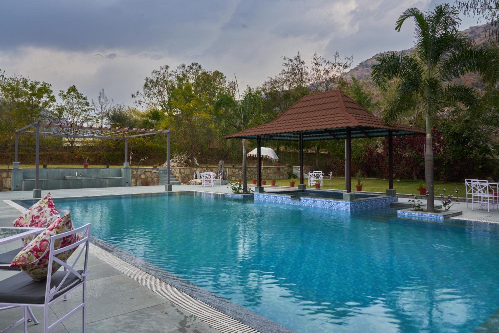 The Hunting Lodge Resort Udaipur - Villas & Pool Dabok Zewnętrze zdjęcie